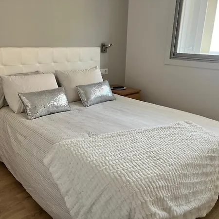 Apartamento Ría De Bouzas Amplio Piso Muy Luminoso Con Vistas A La Ría