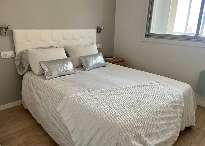 Apartamento Ría De Bouzas Amplio Piso Muy Luminoso Con Vistas A La Ría